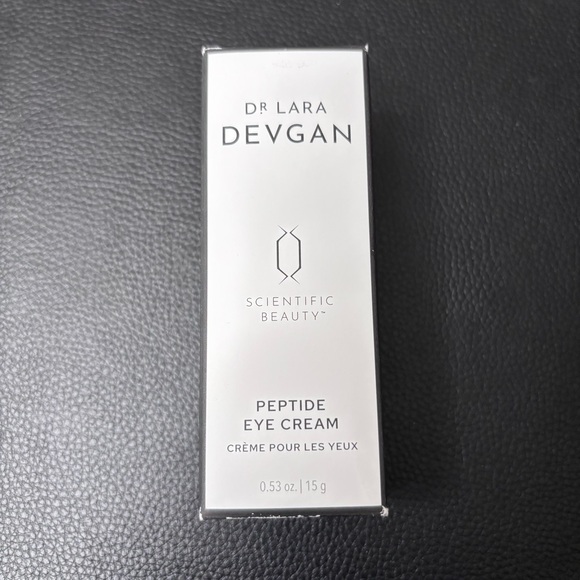 NEW Dr Lara DEVGAN Eye Full Size Never Opened - Picture 2 of 2